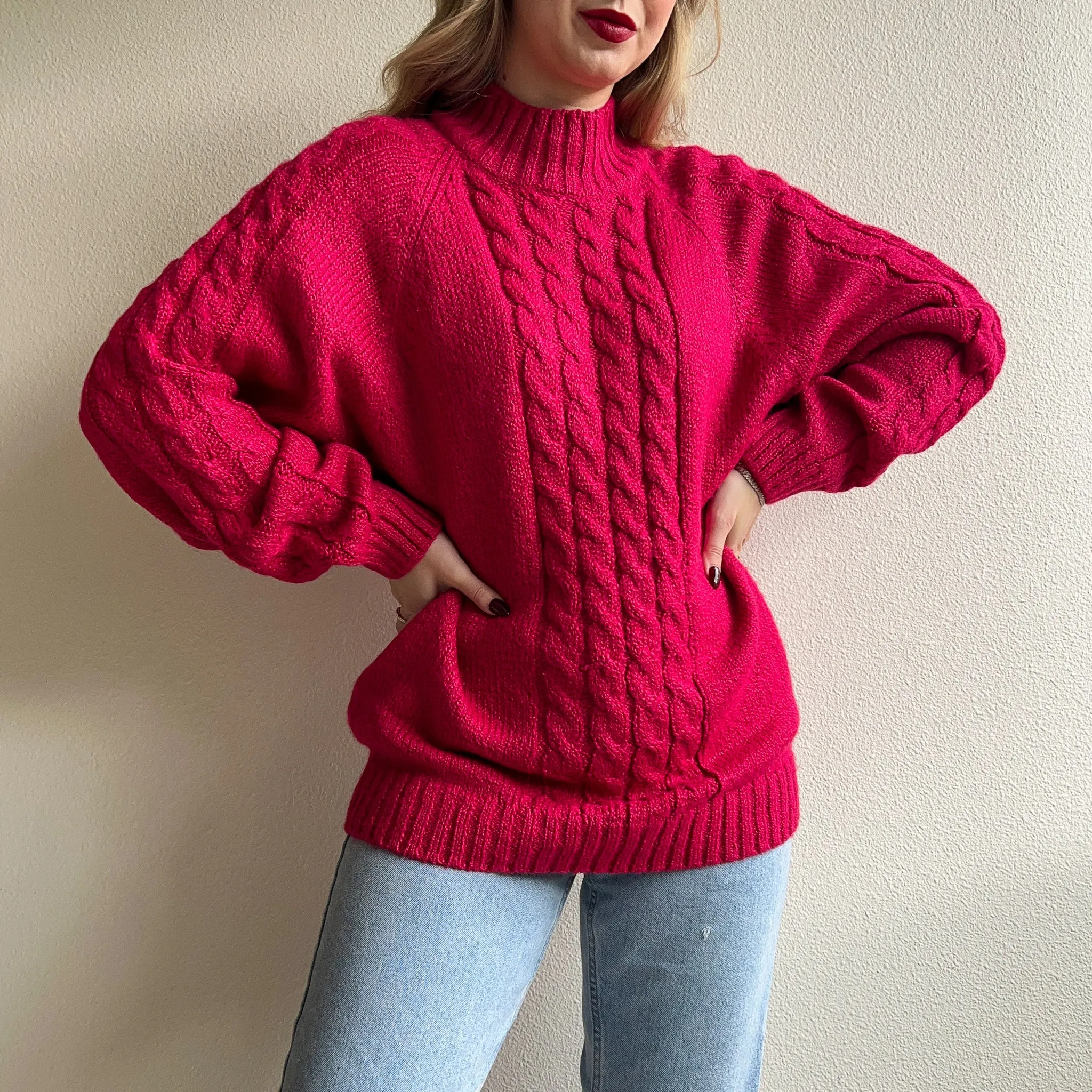 1980s Magenta Pink Heavy Knit Sweater (L/XL)