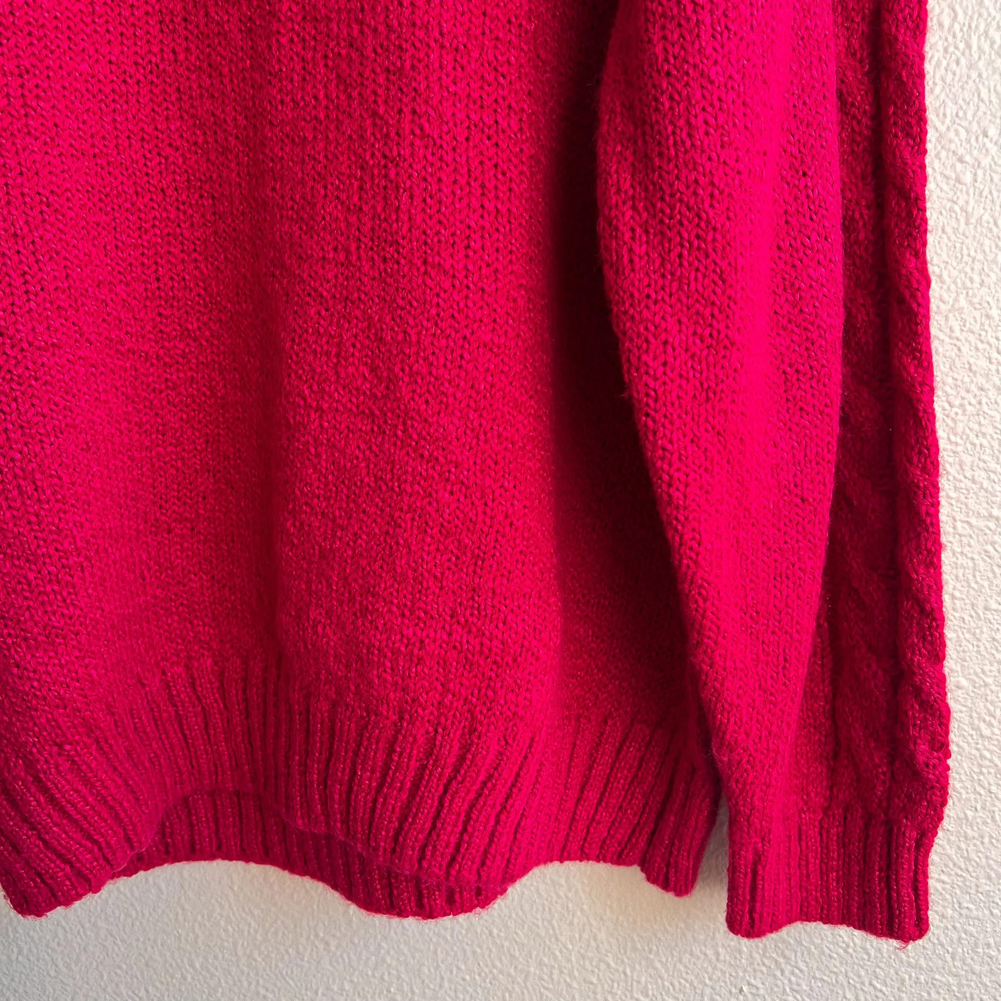 1980s Magenta Pink Heavy Knit Sweater (L/XL)