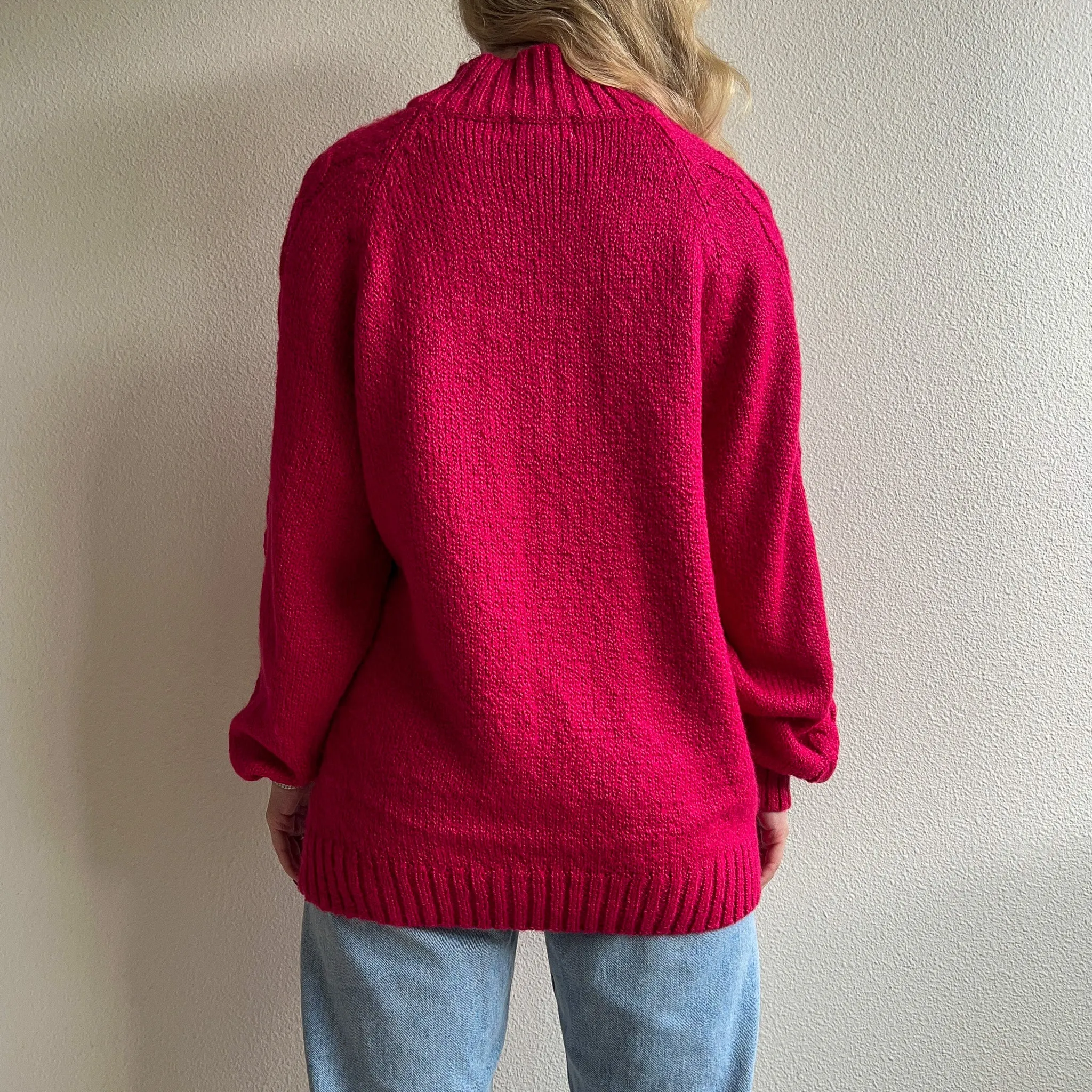 1980s Magenta Pink Heavy Knit Sweater (L/XL)