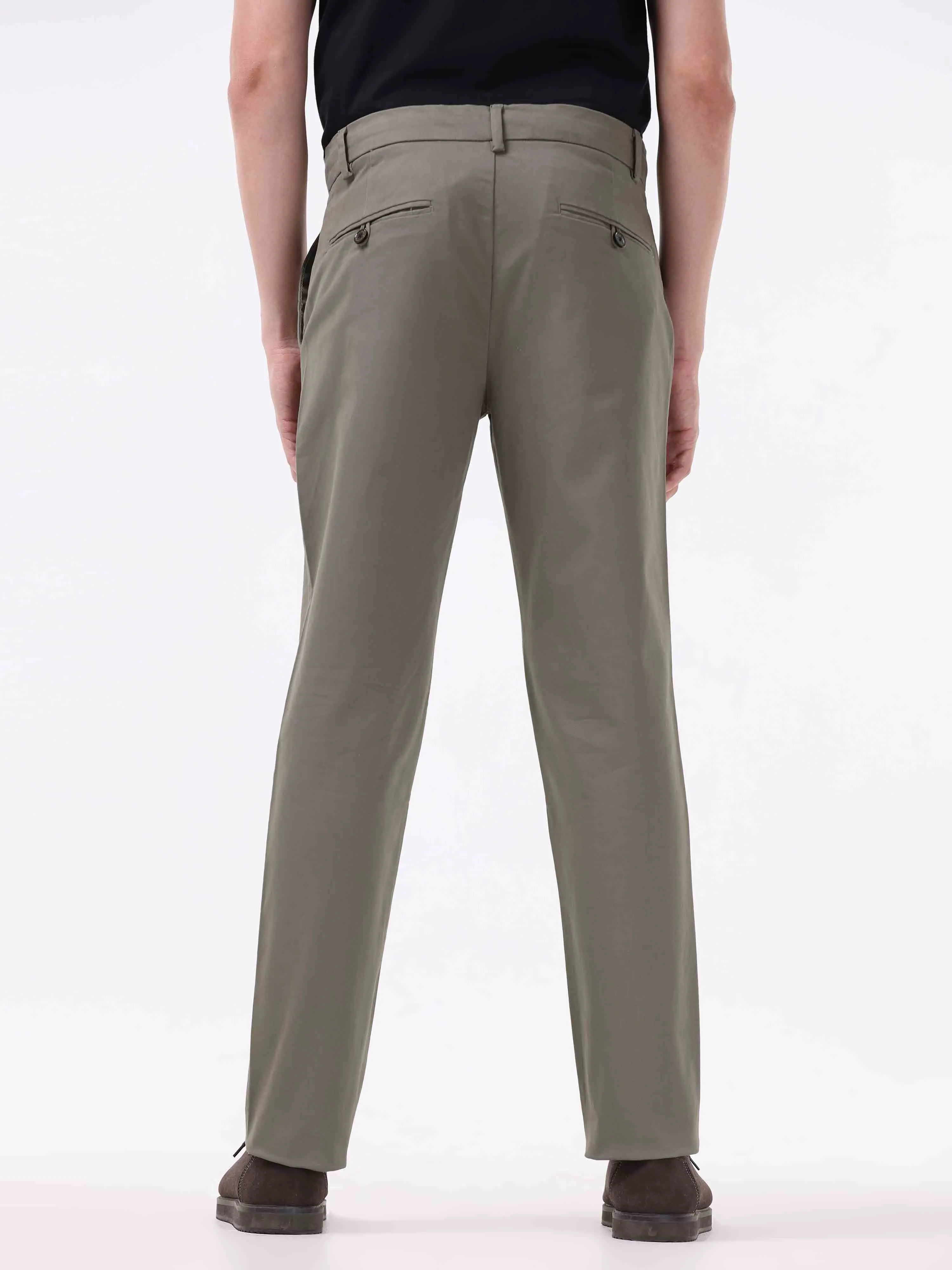 Broken Signature Olive Chino