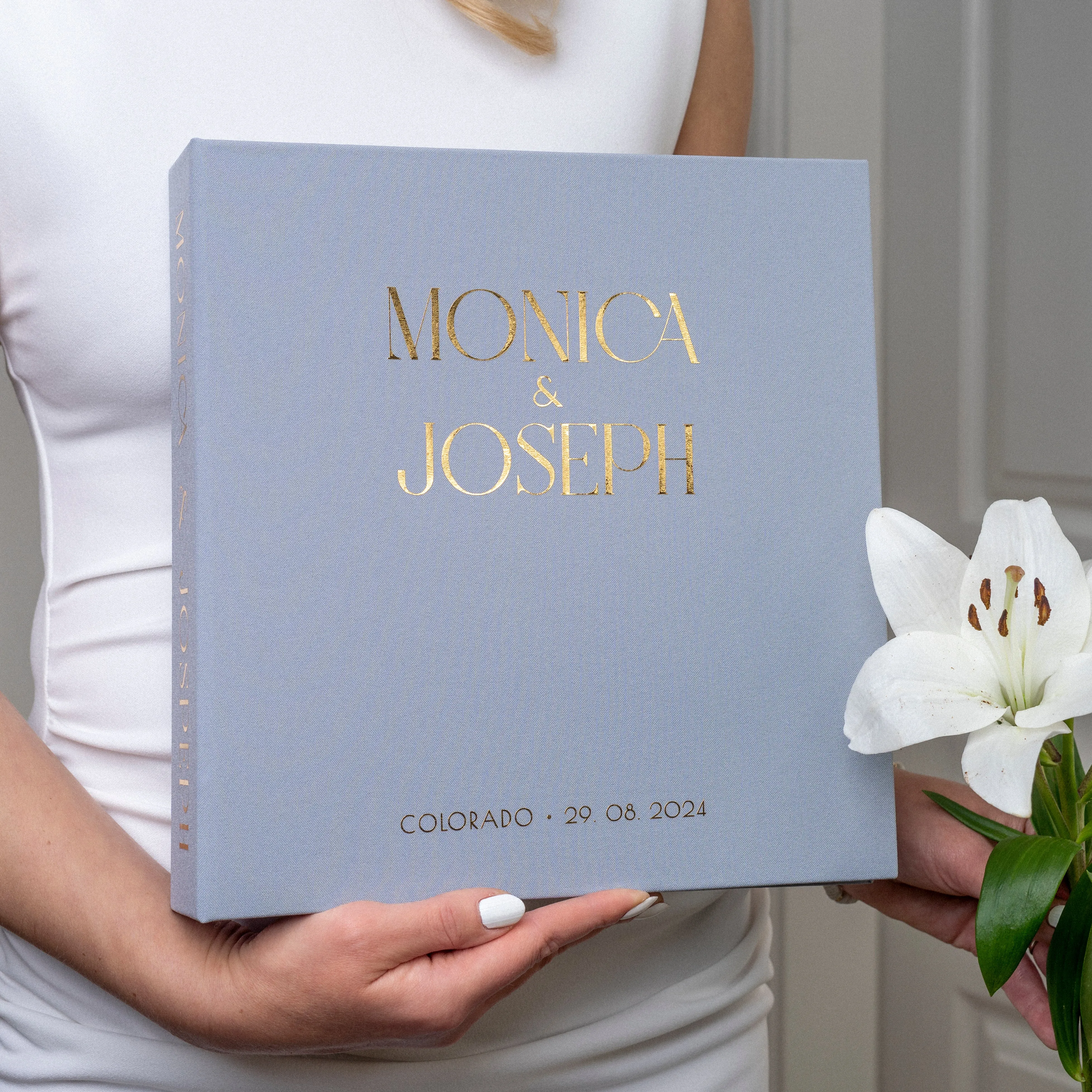 Dusty Sky Blue   Real Gold | Guest Book