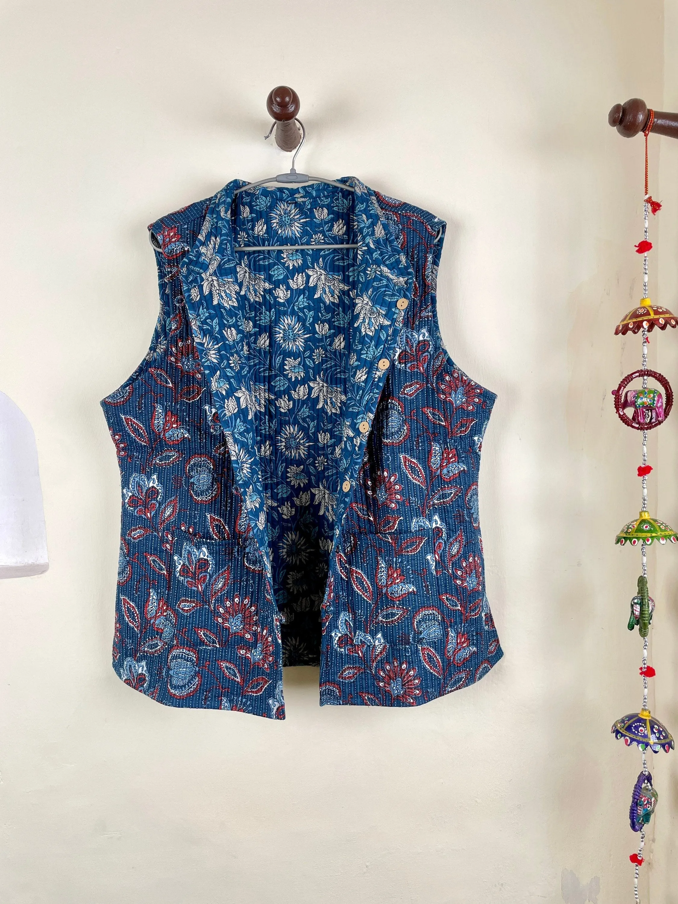 Indian Handmade Quilted Cotton Sleeveless Jacket Blue & Red Stylish Women's Vest, Reversible Waistcoat for Her