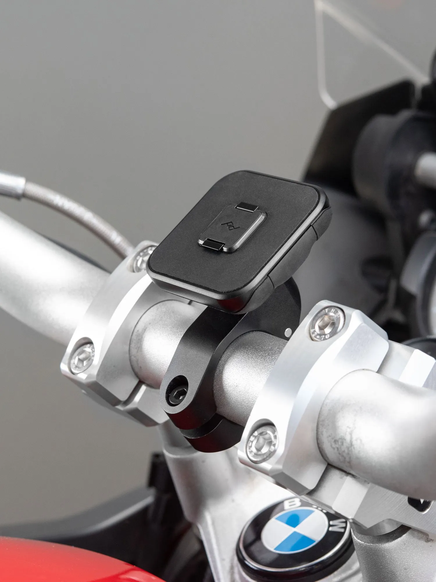 Peak Design Motorcycle Bar Mount